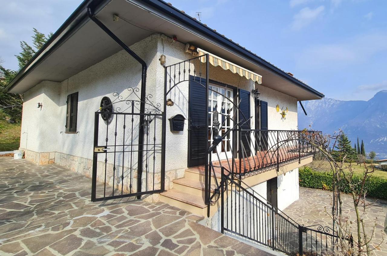 Country House Casa Marisa Garden And Lake View By Garda Domus Mea Tremosine Kültér fotó